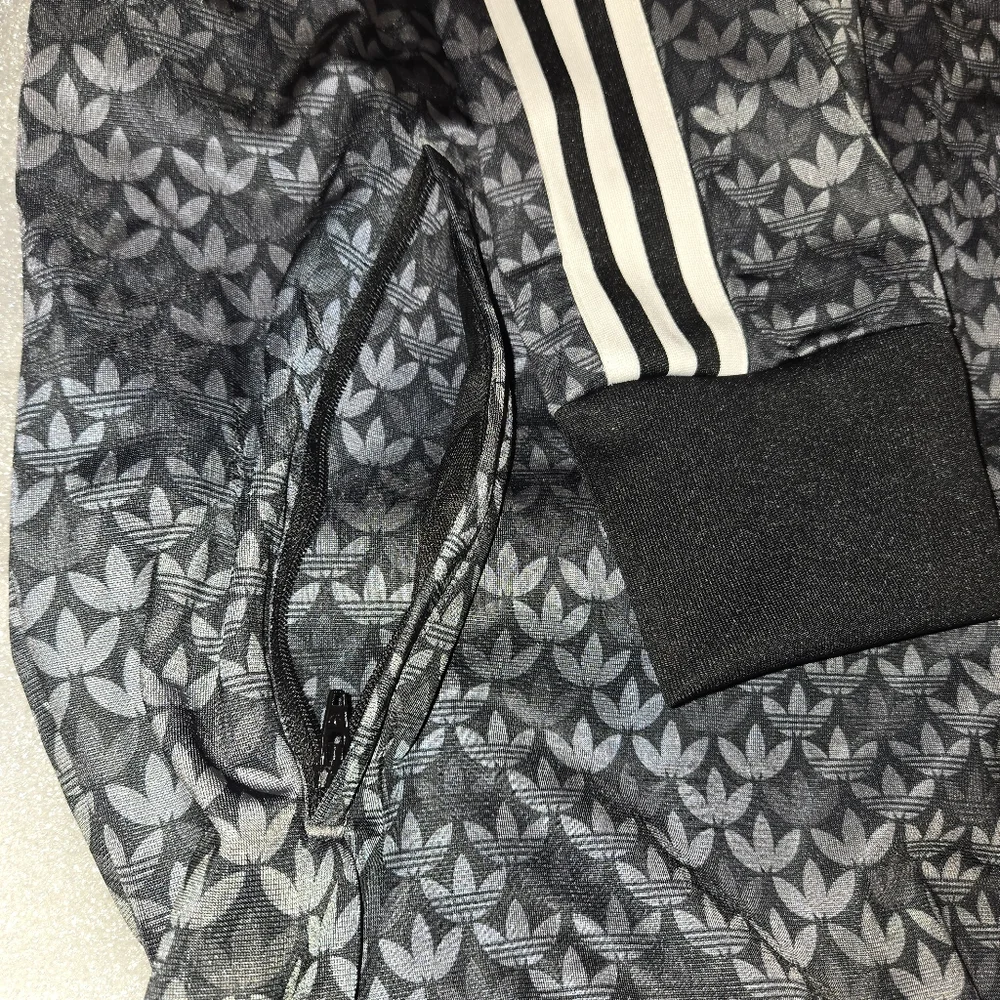 NWT-Mens Adidas Monogram Track Suit Black/Gray/White - Jacket XXL, Pants XL - Picture 11 of 12